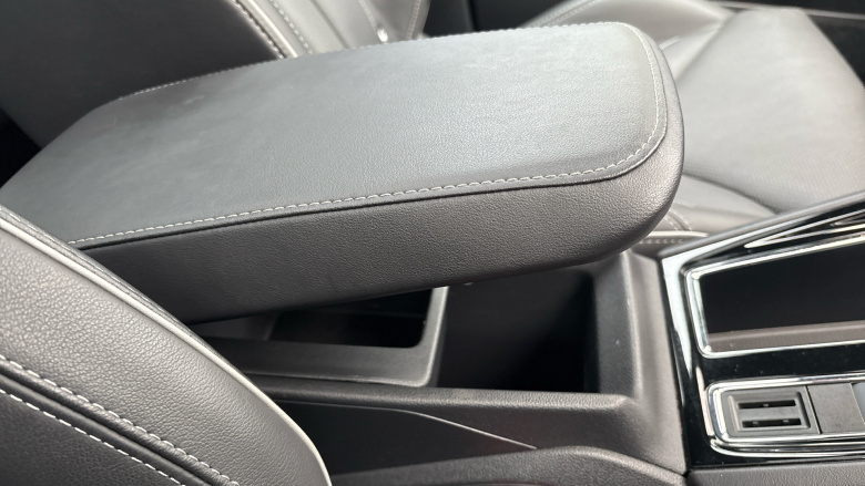 Skoda Enyaq 220kW vRS 82kWh 4x4 5dr Auto Electric 